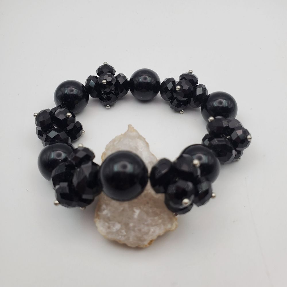 Blackberry‎ jumble beaded bracelet B1536